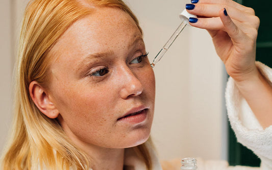 5 Beneficios del Ácido Hialurónico para tu Rutina de Belleza